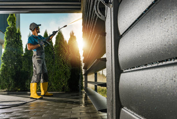 Best Parking Lot and Garage Cleaning  in Bonadelle Ranchos, CA